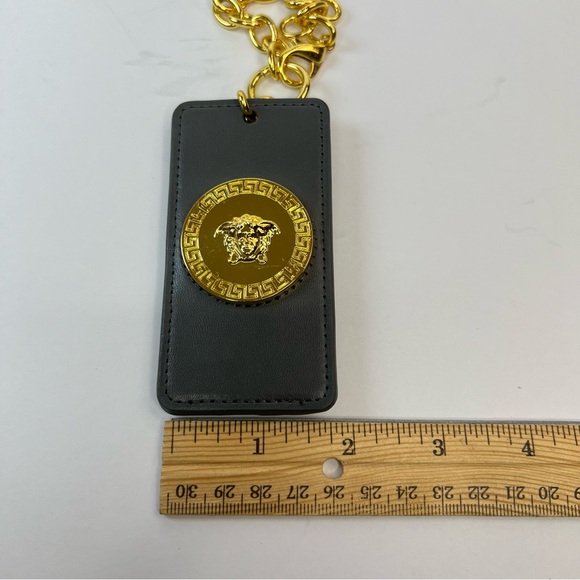 Gray & Gold Versace Luggage Tag Never Used - Picture 12 of 12